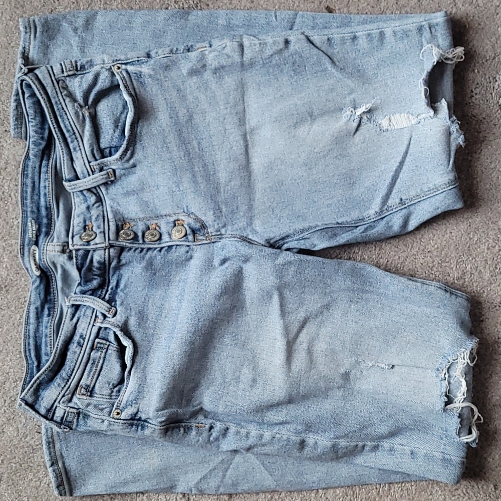 2 pairs of denim jeans